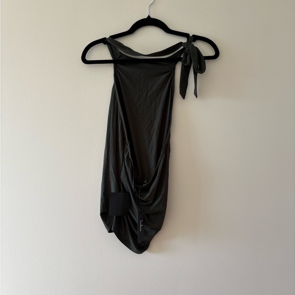 NWT Lulus Cute Inspiration Dark Green Sleeveless Halter Top - Picture 4 of 6